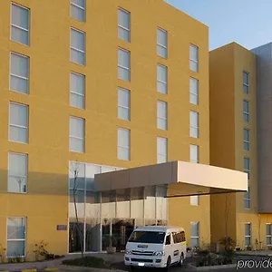Hotel Express By Marriott Finsa ****